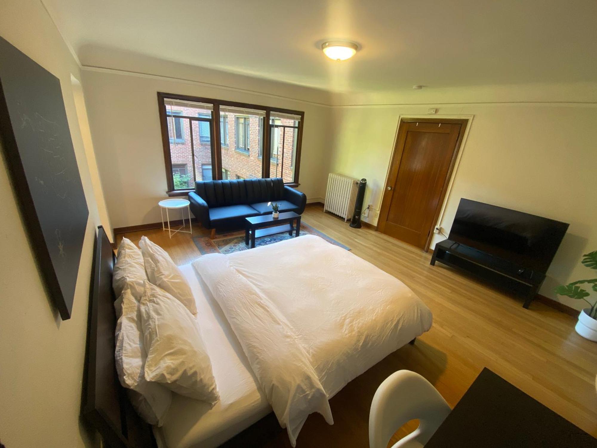 Furnished Apartments - Climate Pledge Arena Next Door Seattle Esterno foto