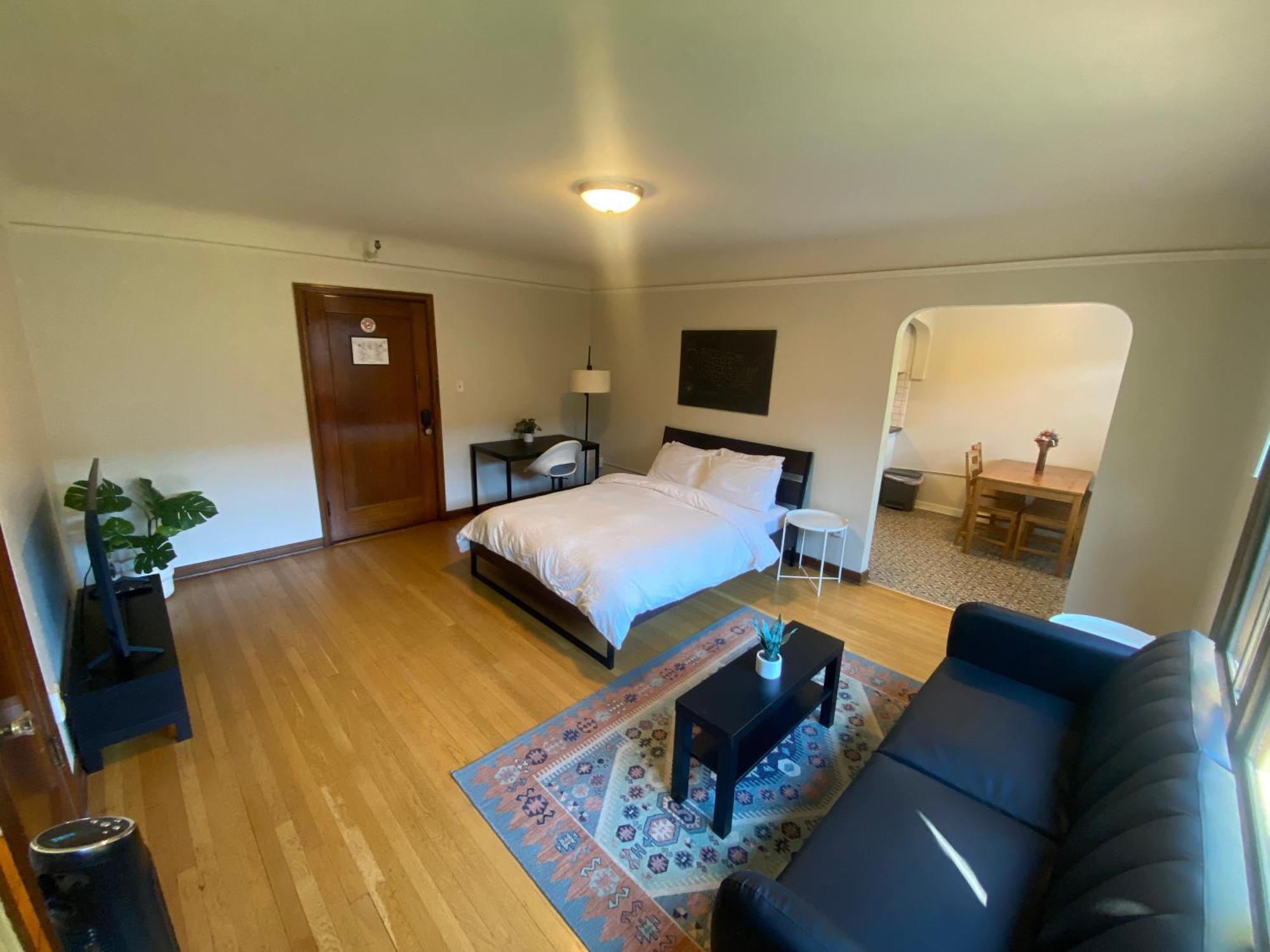 Furnished Apartments - Climate Pledge Arena Next Door Seattle Esterno foto
