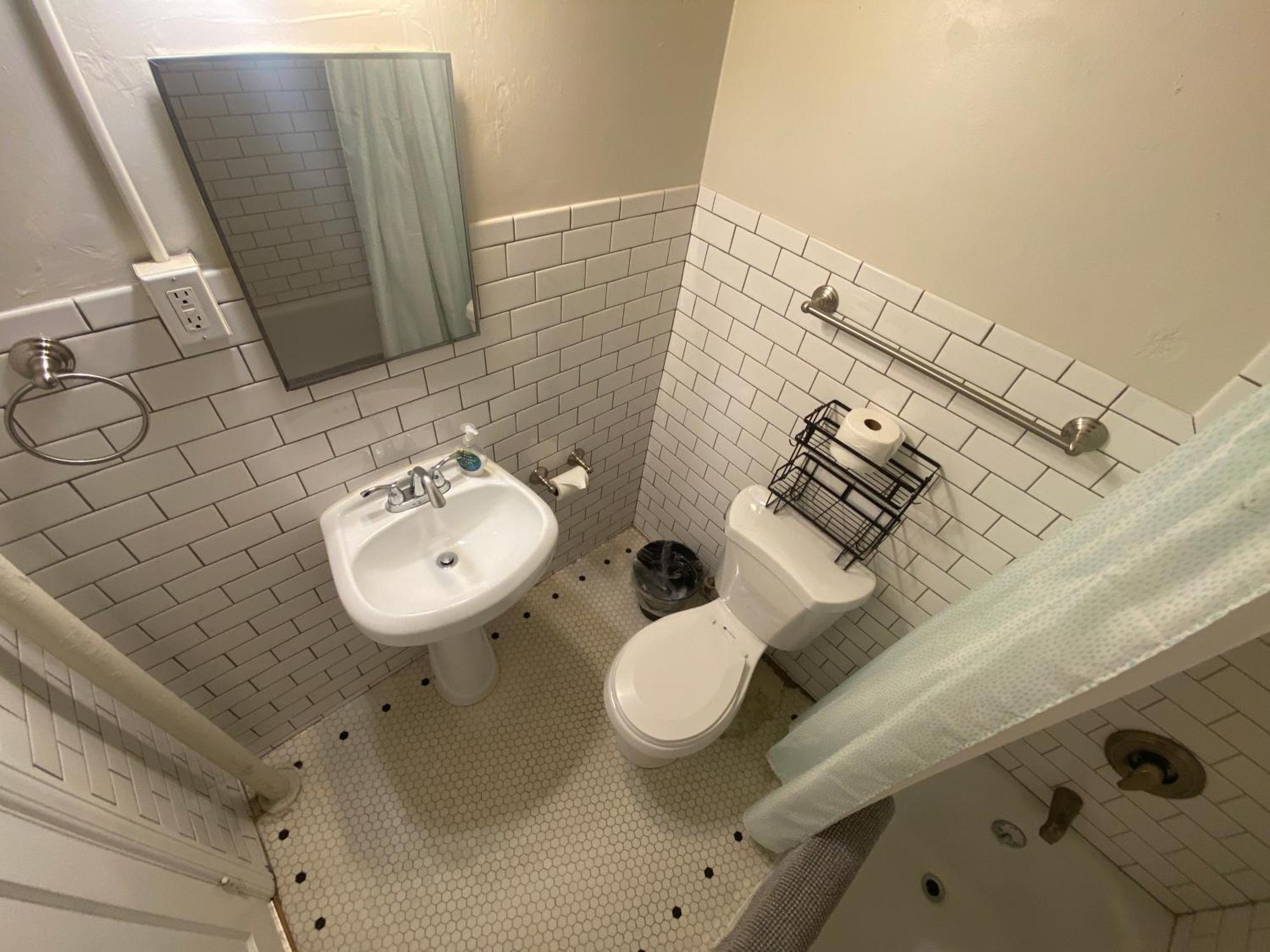 Furnished Apartments - Climate Pledge Arena Next Door Seattle Esterno foto